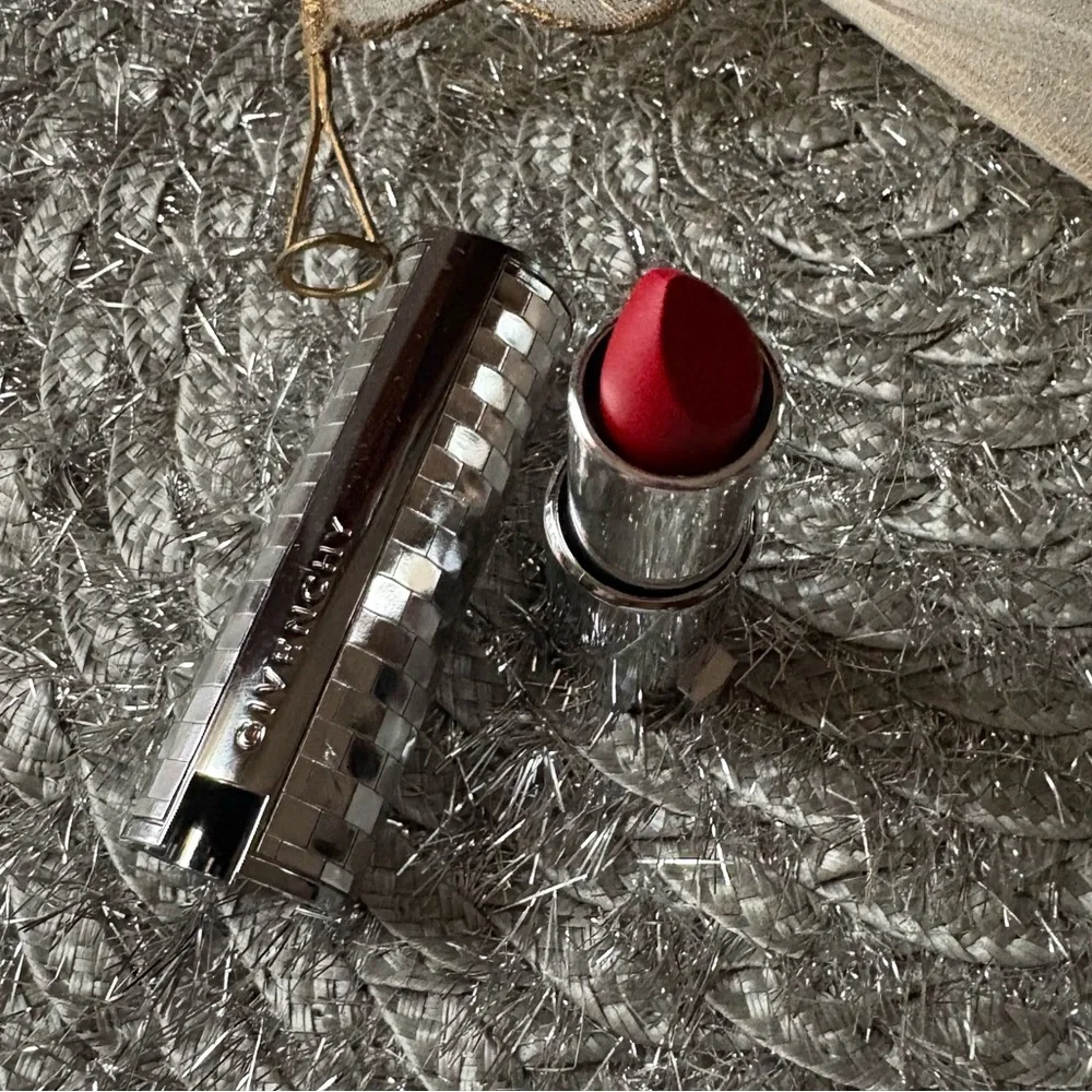 GIVENCHY Le Rouge Deep Velvet Matte Lipstick * 36 Classic True Red